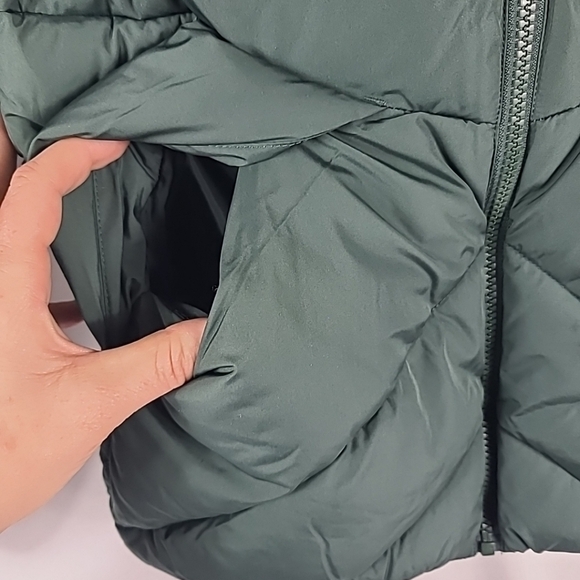 NEW Mountain Warehouse Chill Kids Green Puffer Jacket Sz 9-10 NWT - Picture 4 of 10
